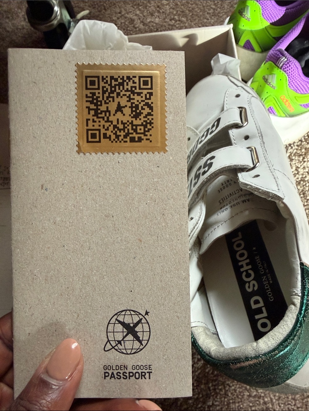 GOLDEN GOOSE White Old School Sneakers - Picture 16 of 16